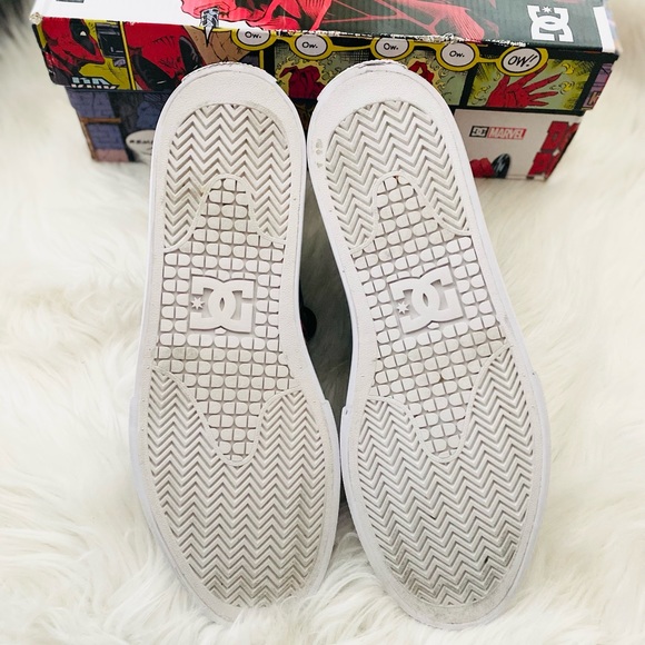 DC Marvel Deadpool Comic High Top Sneakers - Picture 8 of 12